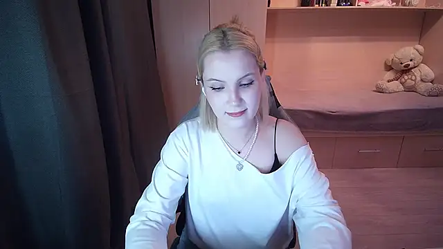 ElsyGven online show from July 2026 03:03:01 PM