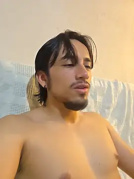 LatinShortt online show from July 2026 03:35:01 AM