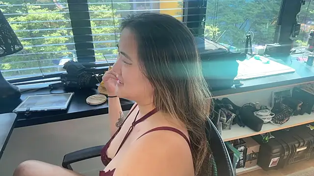 kaylawang online show from July 2026 06:54:02 PM