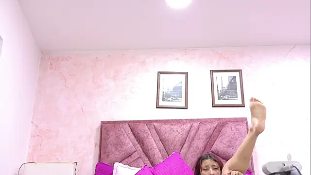 Vale Rosse  online show from July 2026 11:36:02 AM