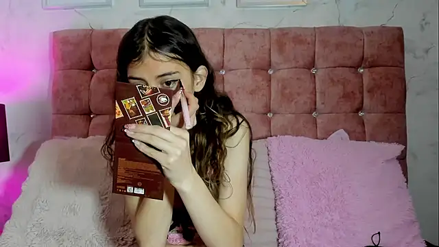 Katalina Laurent online show from July 2026 12:30:01 PM