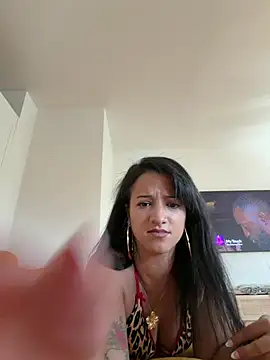 Snapshot of AishaLoveX chatting on July 2026 03:43:01 PM AishaLoveX online show from July 2026 03:43:01 PM