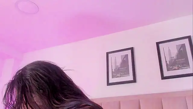 CatalinaSaanz  online show from July 2026 06:57:02 PM