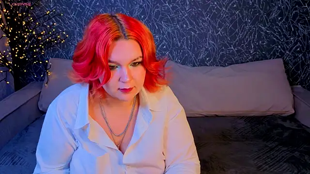 Emma Davise online show from July 2026 01:01:01 AM