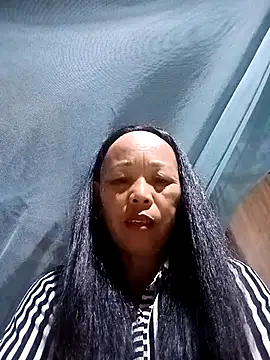 lylai18 online show from July 2026 03:49:02 PM