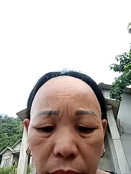 lylai18 online show from July 2026 11:40:01 PM