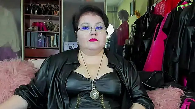 KaryQueen online show from March 2025 03:17:02 PM