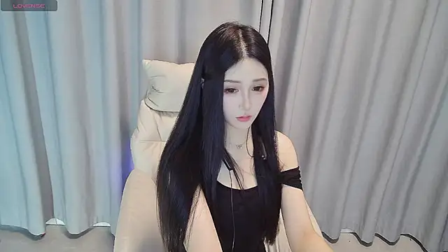 xiao qian online show from July 2026 12:07:02 PM