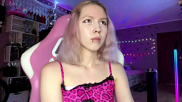 lonely bunny online show from July 2026 03:30:01 PM