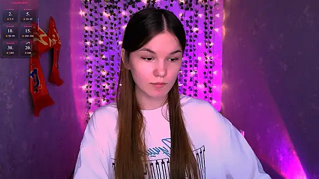 Snapshot of Amber_Roger chatting on July 2026 06:05:01 AM Amber Roger online show from July 2026 06:05:01 AM