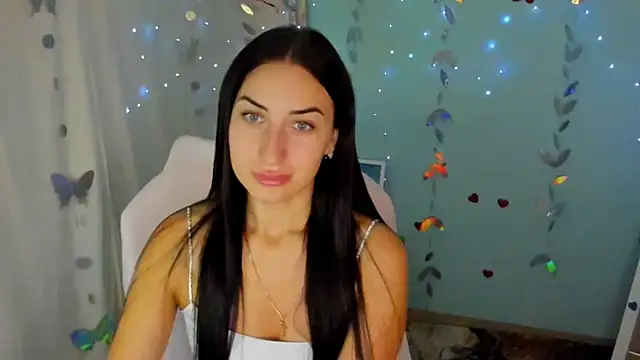 Star Emily  online show from July 2026 12:18:02 PM