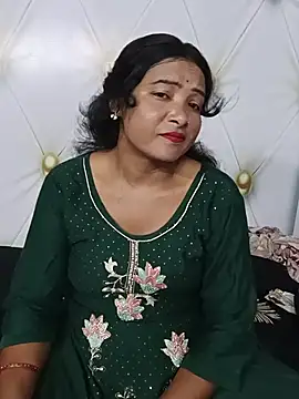 queen 1211 online show from July 2026 01:32:02 PM