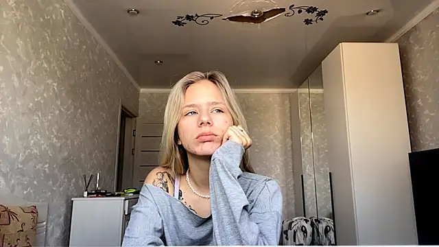 SashaSunnyShy online show from July 2026 06:51:01 AM