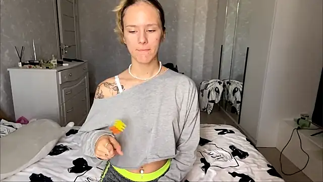 SashaSunnyShy online show from July 2026 06:07:01 AM