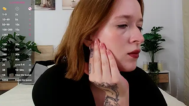 Tia shy online show from July 2026 01:24:02 PM