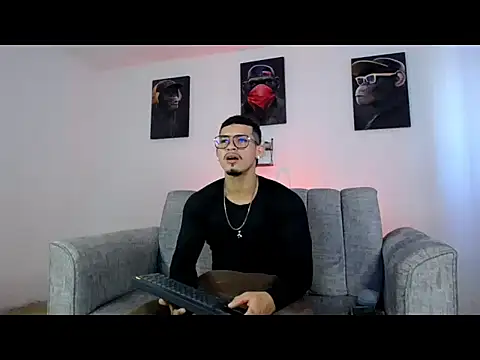Snapshot of Ethan_rodgers01 chatting on July 2026 02:20:01 PM Ethan rodgers01 online show from July 2026 02:20:01 PM