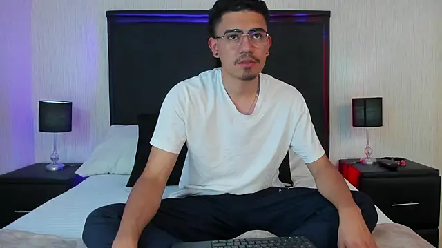 JadenJake online show from July 2026 07:30:01 PM