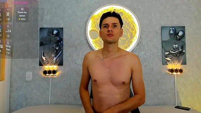 Bigcock Taylor online show from July 2026 10:57:02 AM