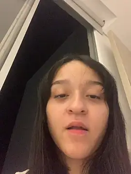Snapshot of ruemi_rose chatting on July 2026 06:55:02 AM ruemi rose online show from July 2026 06:55:02 AM