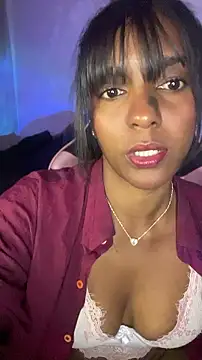 Snapshot of Emilly_Mayfair chatting on July 2026 01:04:02 PM Emilly Mayfair online show from July 2026 01:04:02 PM