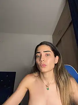 soymagdavega  online show from July 2026 10:39:01 AM