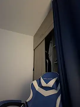 soymagdavega  online show from July 2026 09:22:01 AM