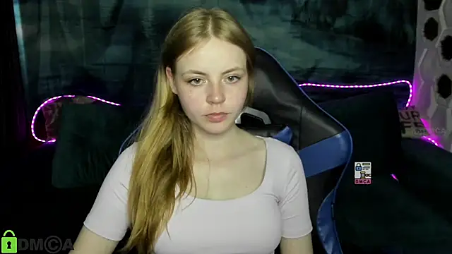 MissMolly08 online show from July 2026 12:22:01 PM