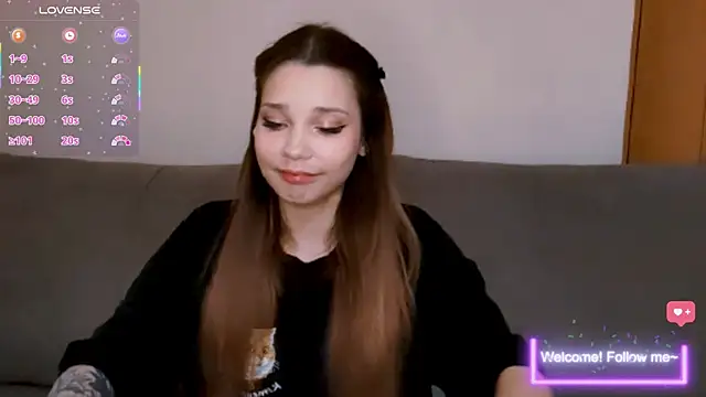 kittenalissa online show from July 2026 05:38:01 PM