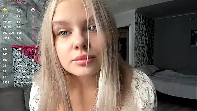 Rita Blondana online show from July 2026 12:08:01 PM