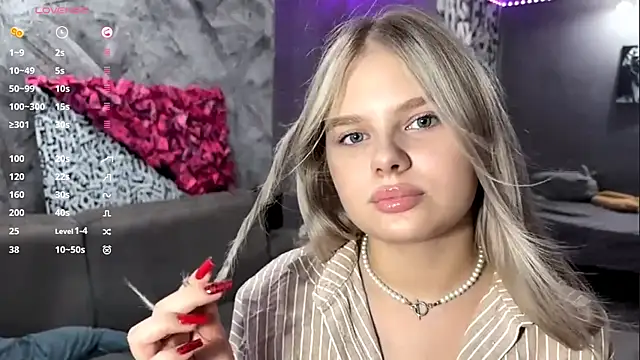 Rita Blondana online show from July 2026 04:20:02 PM