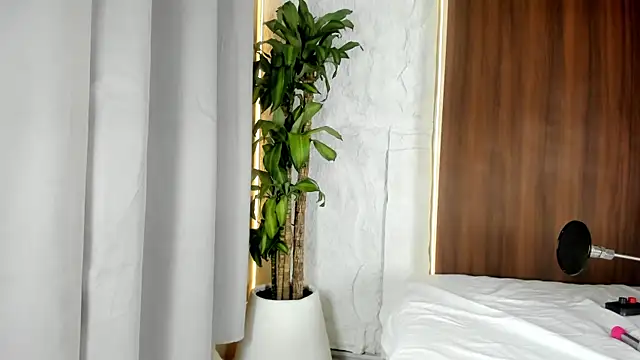 AnastaciaRouss online show from July 2026 12:03:02 PM