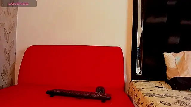 Cyka Semenobicht online show from July 2026 10:35:01 PM
