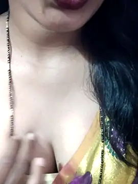 Snapshot of Ammu_Bangaram chatting on July 2026 01:24:02 PM Ammu Bangaram online show from July 2026 01:24:02 PM