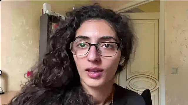 Snapshot of ShantiLeavitt chatting on July 2026 07:24:02 AM ShantiLeavitt online show from July 2026 07:24:02 AM
