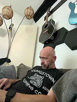 Vito2756 online show from July 2026 10:23:01 PM