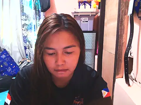 Snapshot of Husyblaze chatting on July 2026 04:47:02 AM Husyblaze online show from July 2026 04:47:02 AM