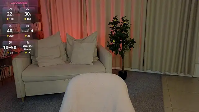 Reychellle online show from July 2026 08:49:02 AM
