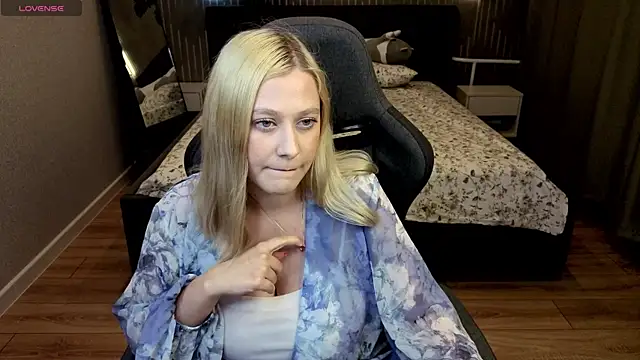 AmeliaxCandy online show from July 2026 12:48:02 PM