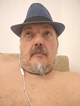 Theitalianpapi online show from July 2026 07:42:02 PM