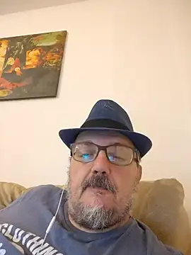 Theitalianpapi online show from July 2026 09:30:01 PM