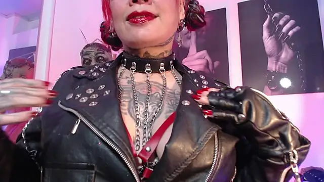MorganaFlamel online show from July 2026 12:14:02 PM