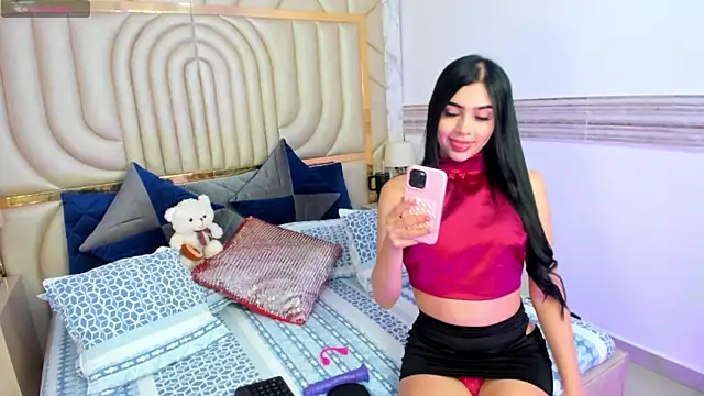 NahomiDeluxe online show from July 2026 02:10:01 PM