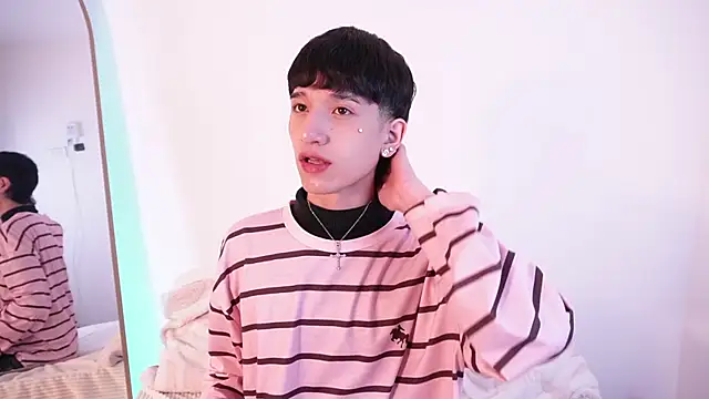 suki dolll online show from August 2026 03:33:01 PM