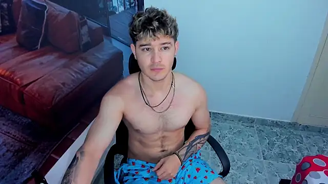 Snapshot of rayan_lynx chatting on July 2026 07:05:01 PM rayan lynx online show from July 2026 07:05:01 PM