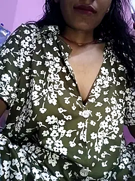 Snapshot of Cute-palak-001 chatting on July 2026 07:06:01 AM Cute-palak-001 online show from July 2026 07:06:01 AM