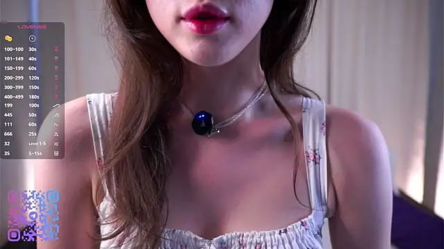 LeisaMicucci online show from July 2026 01:14:02 PM