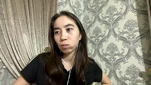 cocoSharms online show from July 2026 04:16:02 PM
