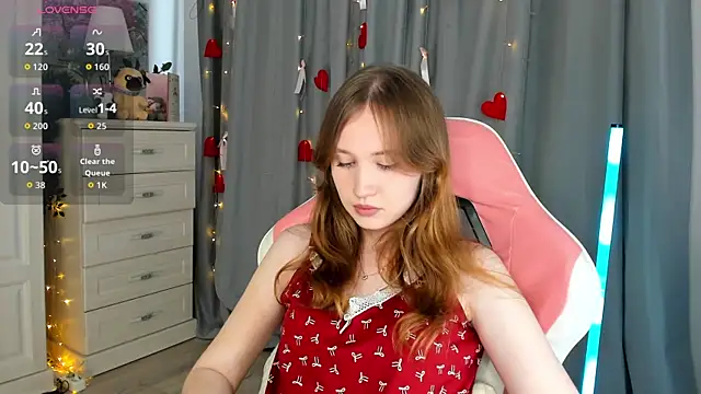 CozyKisses online show from July 2026 10:02:02 AM