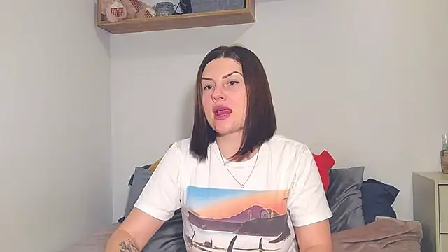 Snapshot of alisenties chatting on January 2025 05:49:02 PM alisenties online show from January 2025 05:49:02 PM