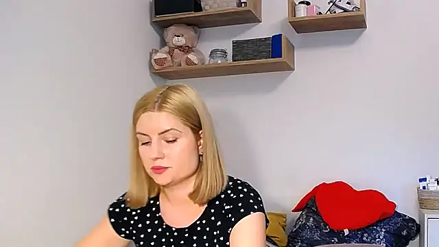 Snapshot of alisenties chatting on September 2025 02:32:01 PM alisenties online show from September 2025 02:32:01 PM